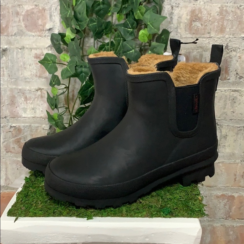 NWT Chooka Plush Chelsea Short Rainboot Black - Picture 2 of 6